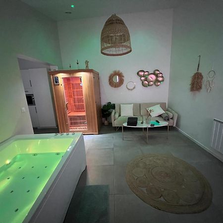 Spa Jungle Le Mesnil-Saint-Denis Exterior photo